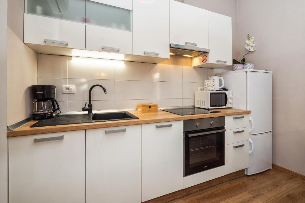 Apartment Queen Teuta In The Heart Of Split Historical Heritage Exterior photo
